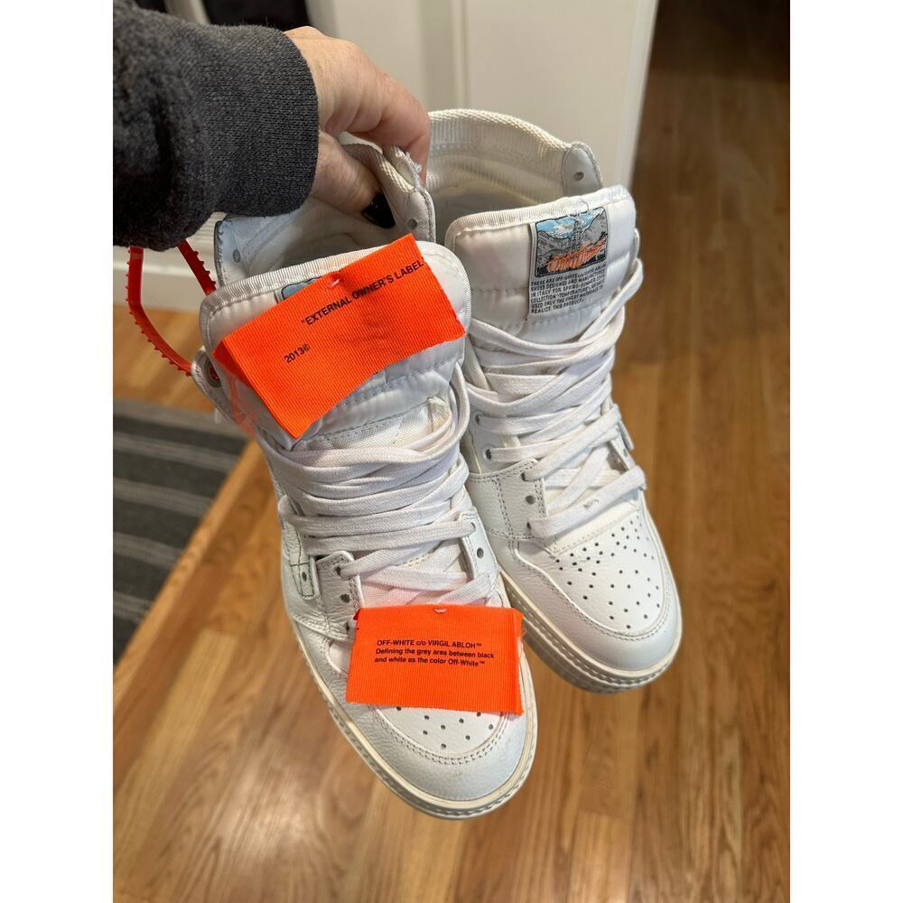 SOLD Off-White Off Court 3.0 Sneakers Size 38/8